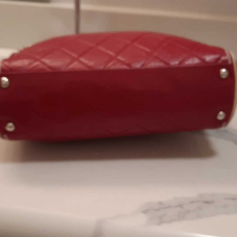 Authentic chanel lambskin North South accordion bag and matching stitch wallet. - Picture 8 of 16